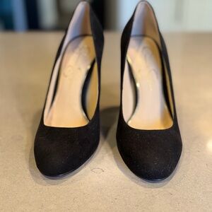 Elegant Black Women's Pumps